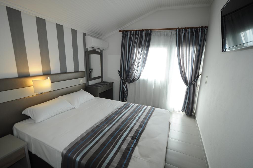 Hotel Asterias Limenaria (Thasos) Quarto foto
